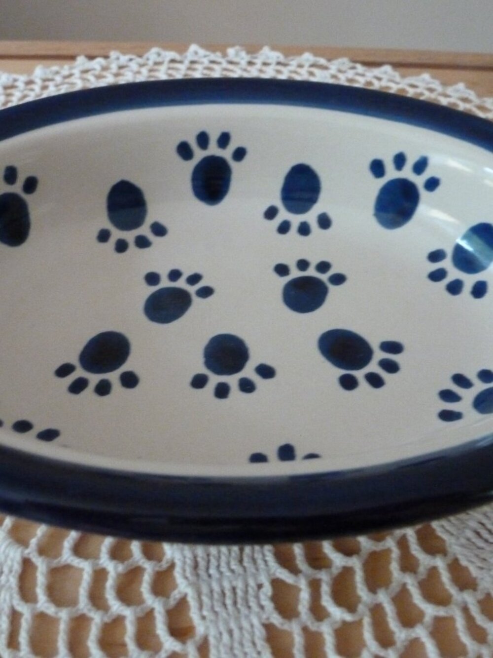 Castlemere Creations Paw Print soap dish